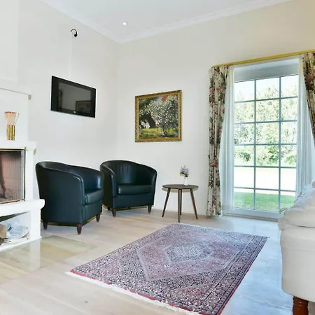 Bed ベッド・アンド・ブレックファスト