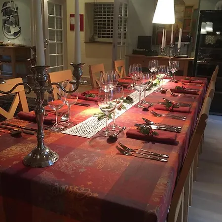 ベッド・アンド・ブレックファスト Bed